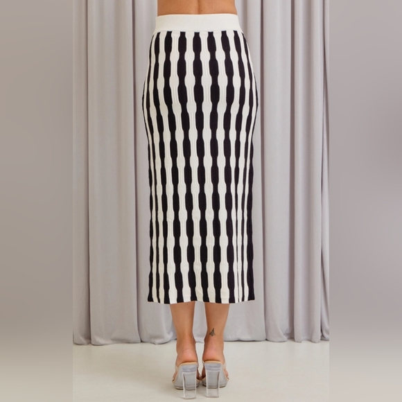 #51198 🛑S,M,L HIGH END Fabulous Knit Stripe Cardigan & Midi Skirt Set - Picture 6 of 8